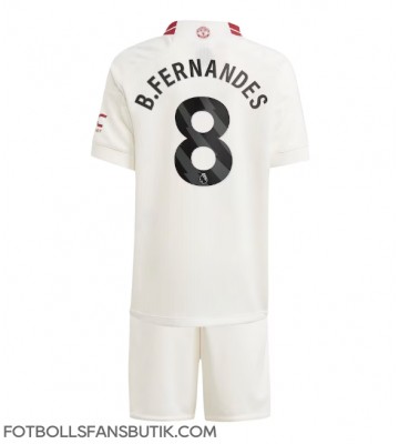 Manchester United Bruno Fernandes #8 Replika Tredje Tröja Barn 2023-24 Kortärmad (+ Korta byxor)